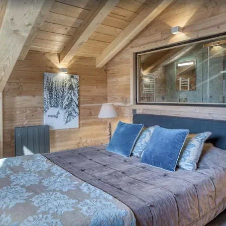 Mit Geraumigem Wohnzimmer / 5 Schlafzimmern Hébergement de vacances *