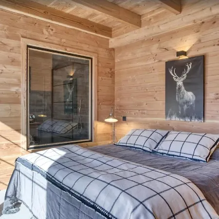 Hébergement de vacances Mit Geraumigem Wohnzimmer / 5 Schlafzimmern
